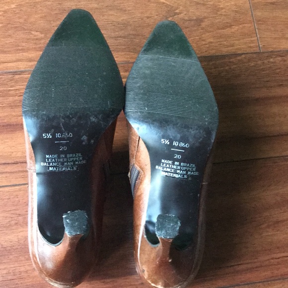 👠👠Parade Pointed Toe Heeled Booties👠👠 - Picture 10 of 11